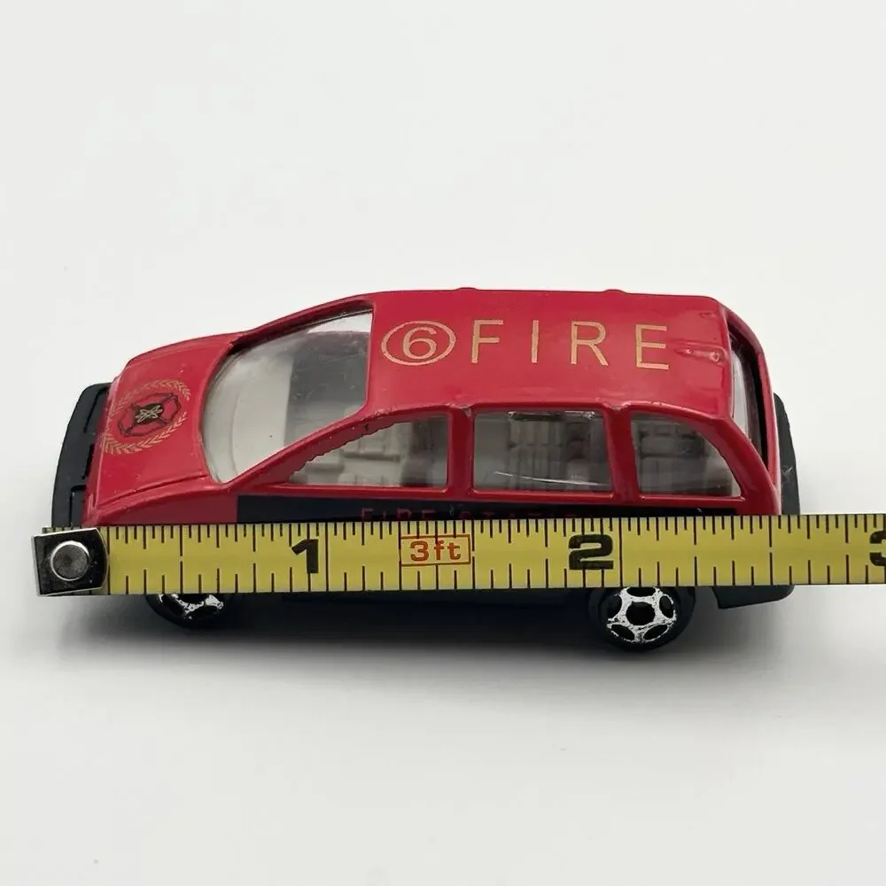 Vintage 8008 Fire Station 6 Minivan Diecast Toy Car Red Black 1:64